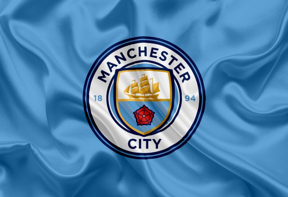 Manchester City extend deal with defender Stones
