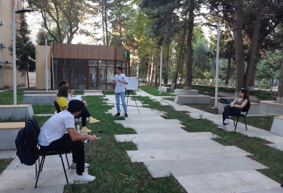 Bakı Dövlət Universitetində alman dili üzrə təlim