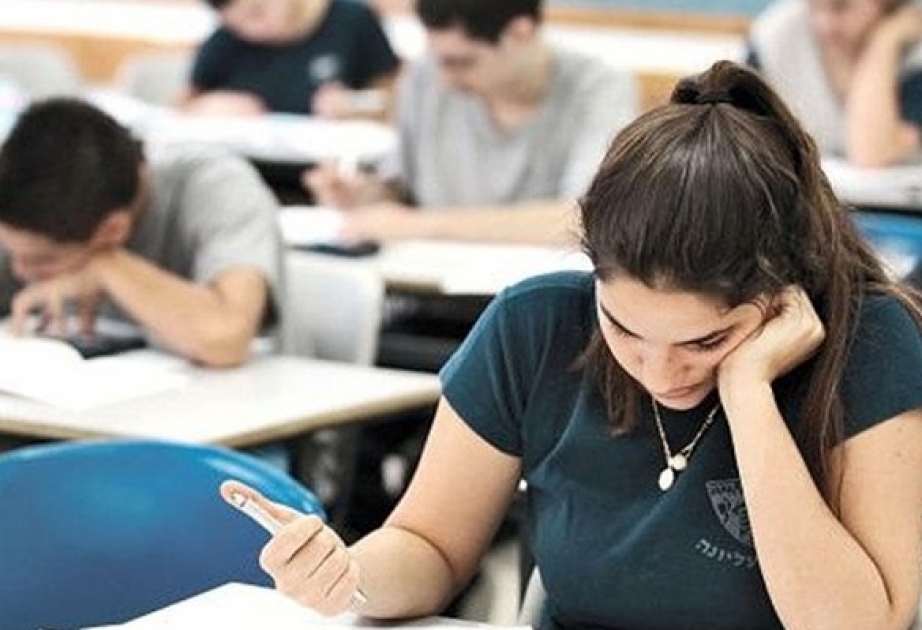 Dövlət qulluğunda inzibati icraçı vəzifələr üzrə imtahanda 355 namizəd uğur qazanıb