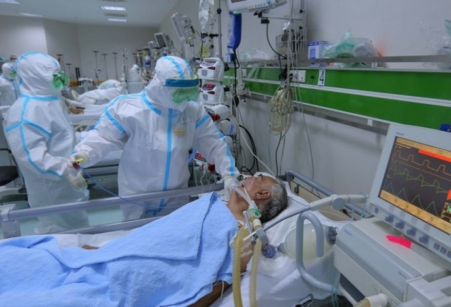 Həkim-reanimatoloq Emil Qasımov: Ağır koronavirus xəstələrinın 98 faizi peyvənd olunmayanlardır