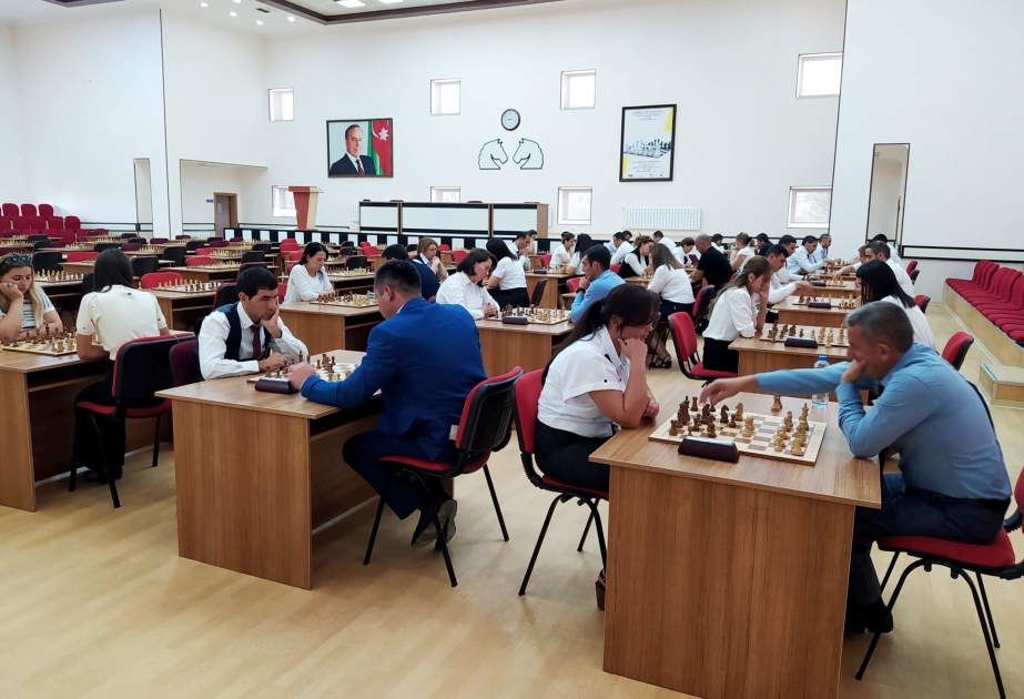 Naxçıvanda gənc müəllimlər arasında keçirilən şahmat yarışında qaliblər müəyyənləşib