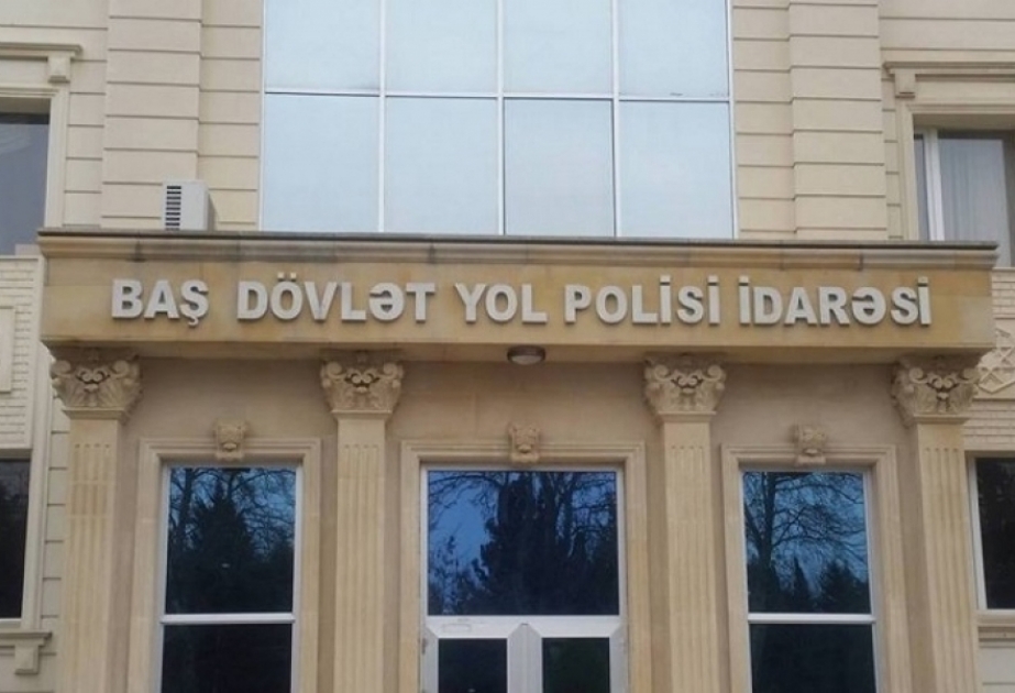 Yol polisi əlillərə verilən avtomobillərin dövlət qeydiyyat nişanı olmadan idarə edilməsinə dair iddialara münasibət bildirib