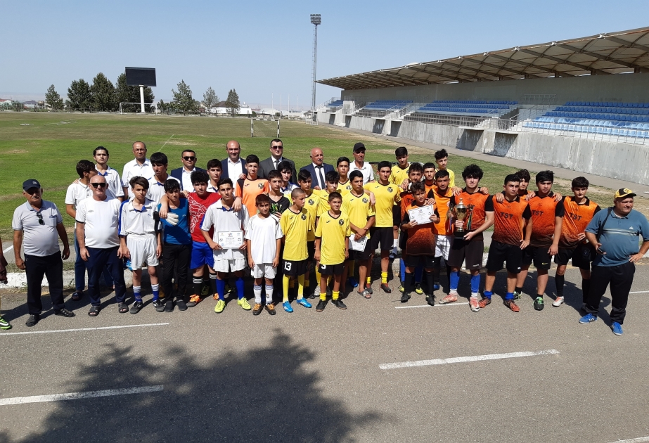 Minifutbol üzrə Respublika “Könüllülər Kuboku” yarışının qalibləri müəyyənləşib