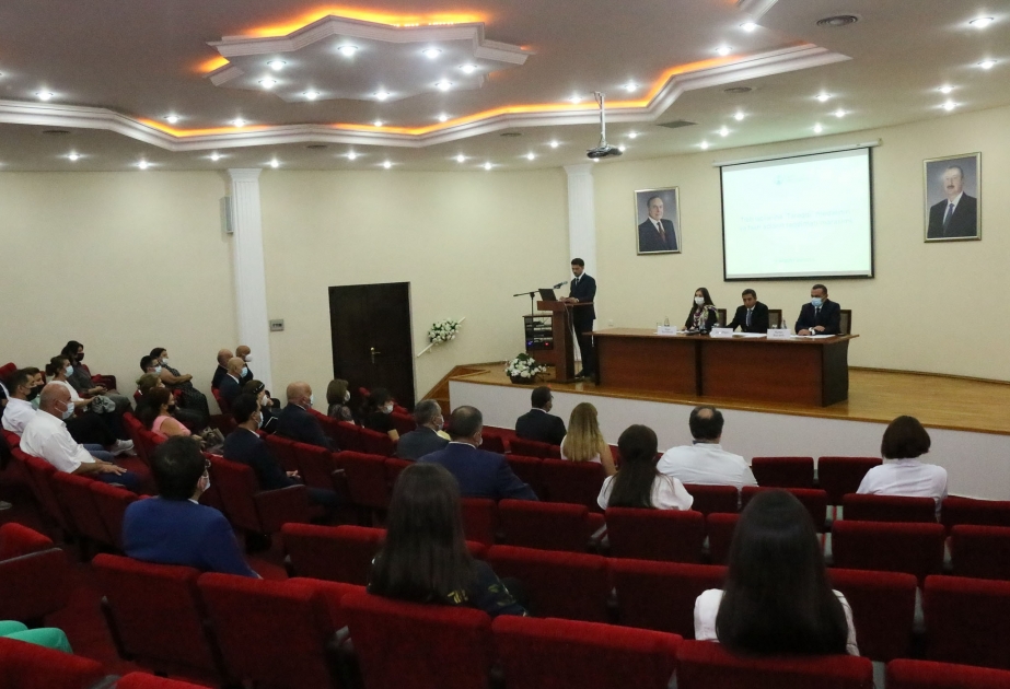 Səhiyyə işçilərinə dövlət mükafatları təqdim edilib