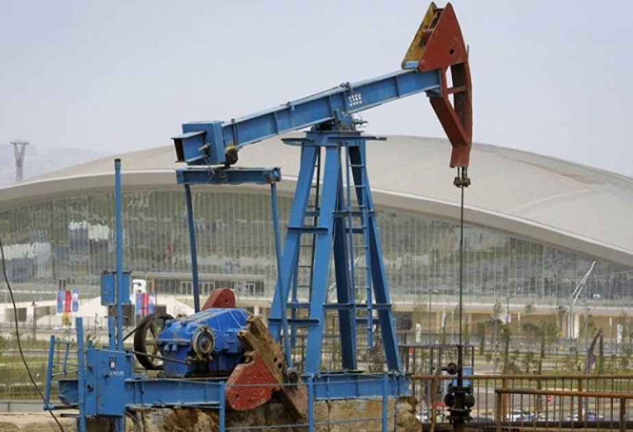 Нефть «Азери Лайт» продается свыше 71 доллара