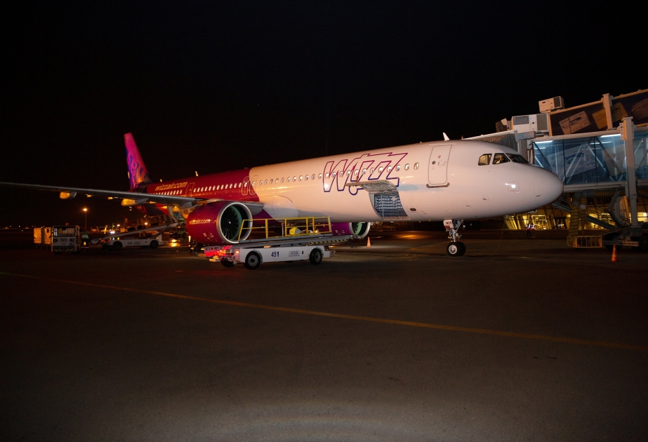 Wizz Air Abu Dhabi realiza su primer vuelo a Bakú