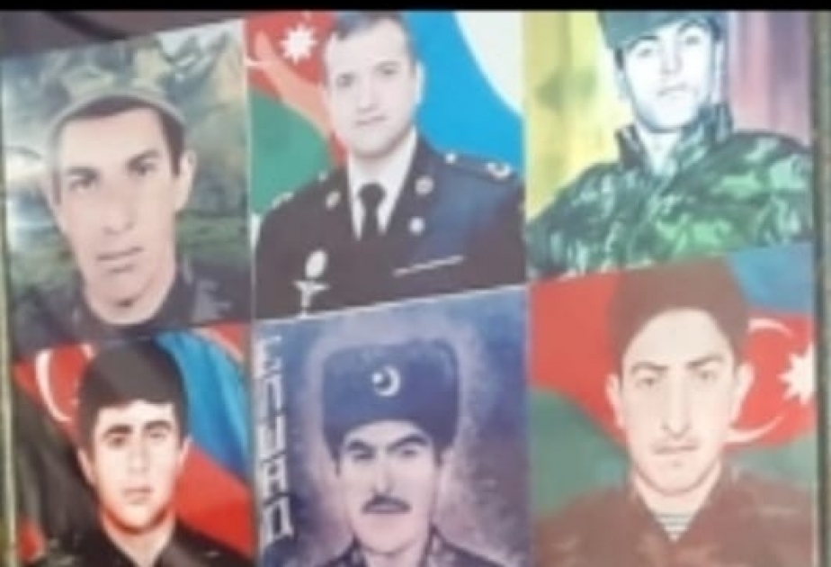 Kəlbəcərin Başlıbel kəndinin girişində şəhidlərin xatirə lövhəsi yerləşdirilib