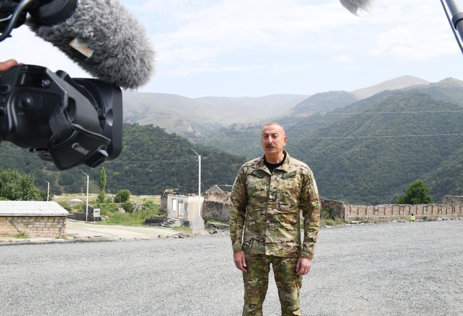 Ilham Aliyev: "La destrucción de edificios, mezquitas y la excavación de tumbas no fueron obra de unos interplanetarios, sino de armenios"