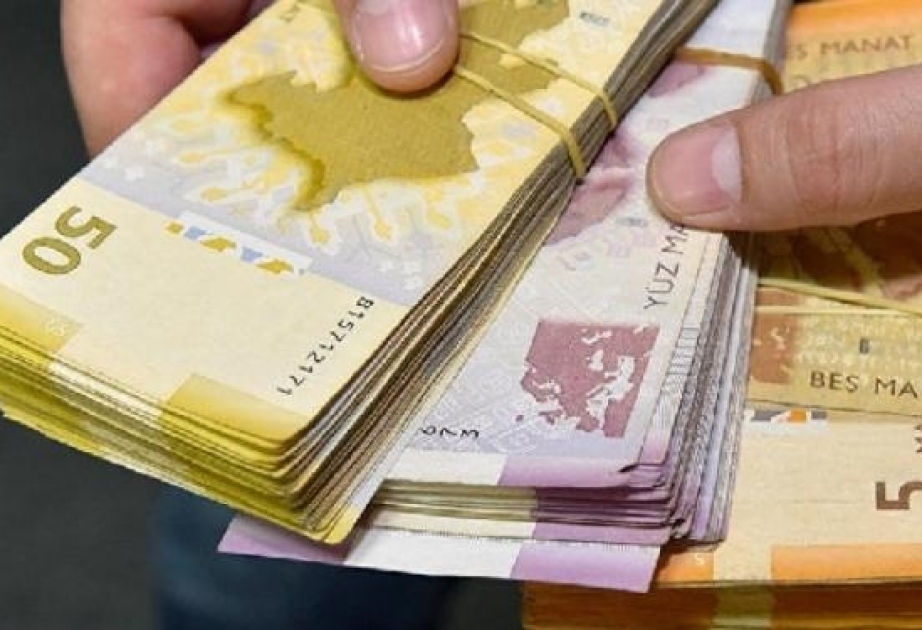 Muzdla çalışan işçilərdə orta aylıq nominal əməkhaqqı artıb