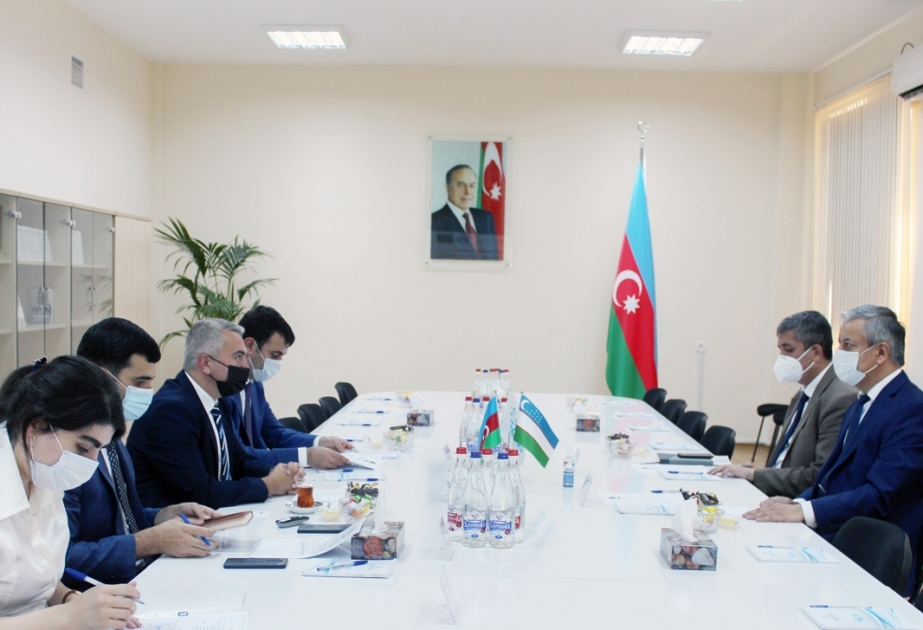 Özbəkistanın iş adamları Azərbaycanın sənaye parklarındakı investisiya mühitindən yararlanmağa dəvət edilib