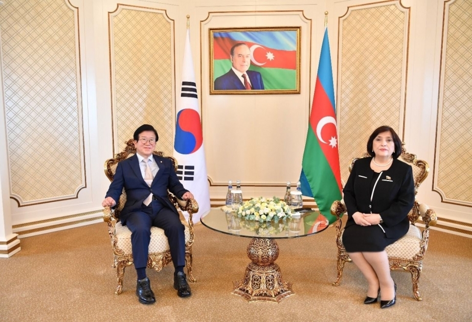 La Presidenta de Milli Majlis se reúne con el presidente de la Asamblea Nacional de la República de Corea