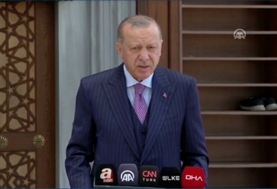 Rəcəb Tayyib Ərdoğan: Hazırda Türkiyədə 300 min əfqan var