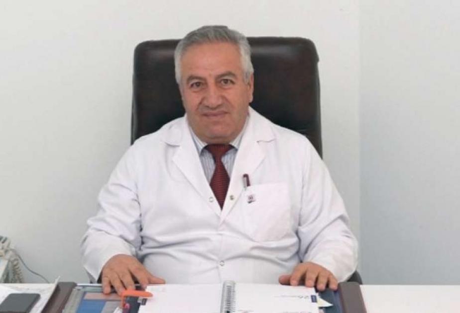 Professor: Peyvənd olunmayanlar və qaydalara əməl etməyənlər yoluxma sayının artmasında əsas rol oynayırlar