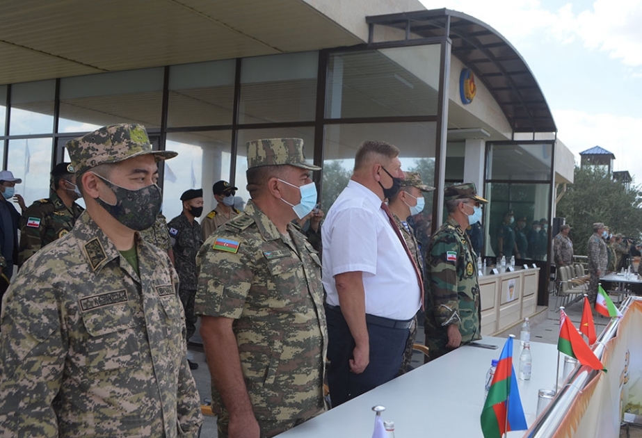 Qazaxıstanda "Artilleriya atəşinin ustaları" müsabiqəsinin açılış mərasimi olub