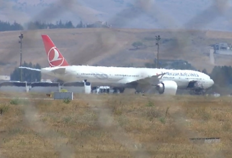 Evacuated Turkish troops land in Ankara from Afghanistan