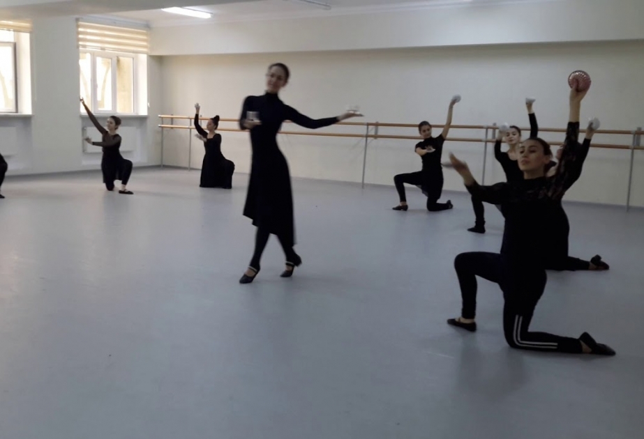 DİM: 9 illik təhsil bazasında xüsusi qabiliyyət tələb edən ixtisaslar üzrə müsabiqəyə ümumi balı 50-dən az olmayanlar buraxılır