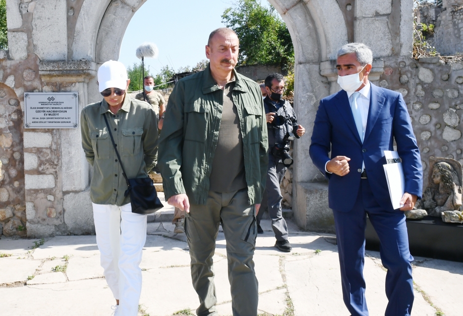 Visite de la maison-musée d’Uzeyir Hadjibeyli à Choucha VIDEO