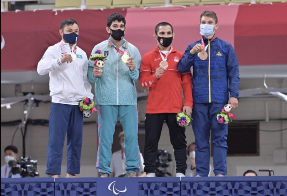 Yaponiyanın “paraphoto.org “saytı: “Azərbaycan qasırğası” Tokioda medal yağışı yaratdı