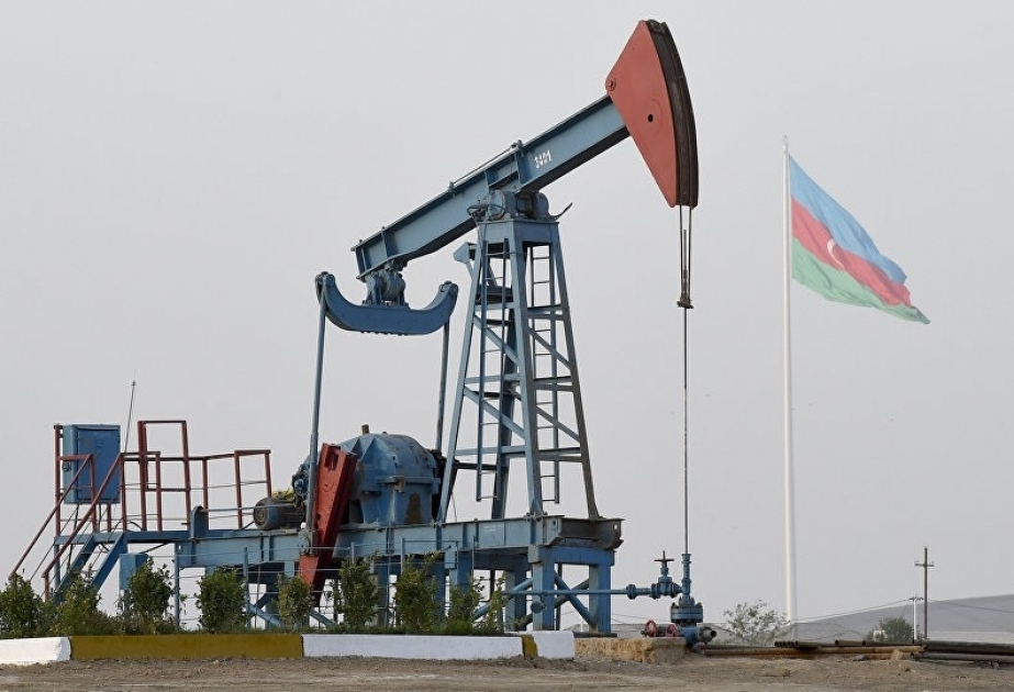 Azerbaijani oil price exceeds $72