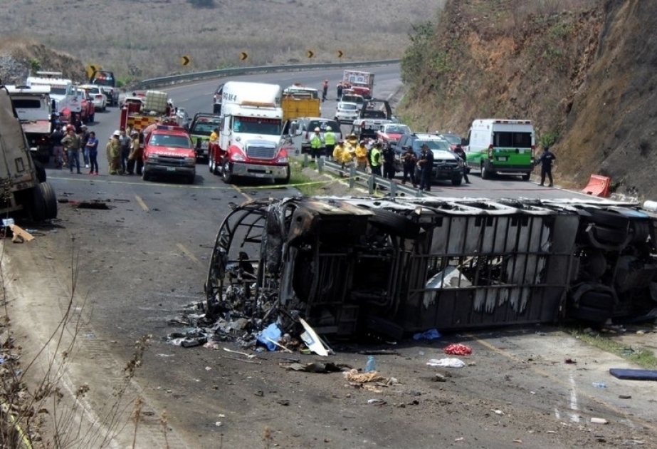 At least 16 dead in northern Mexico after major road accident