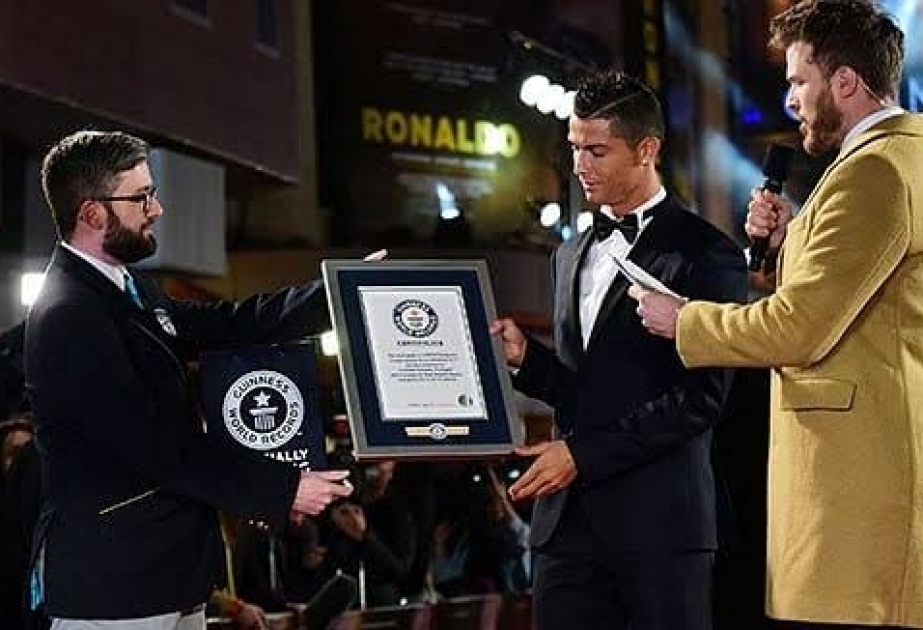 Kriştiano Ronaldo onuncu dəfə “Ginnesin rekordlar kitabı”na düşüb