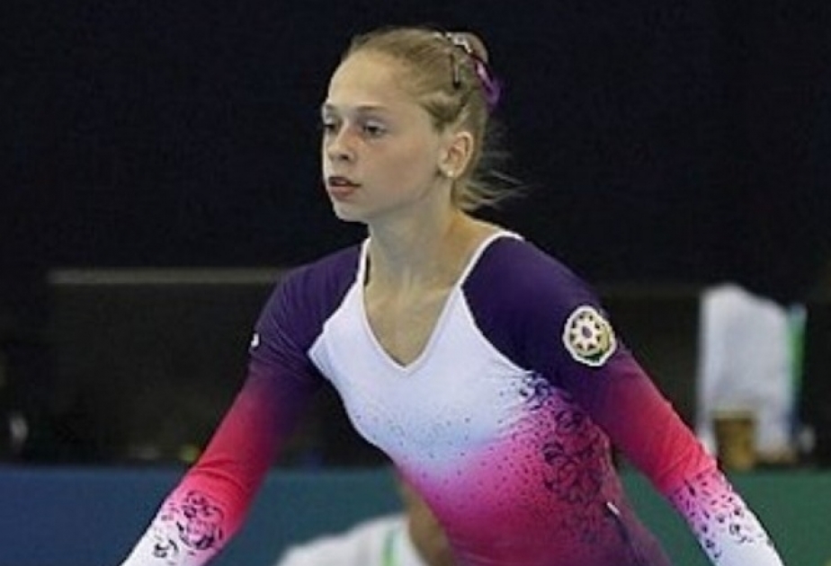Gimnasta azerbaiyana participa en la Copa del Mundo de Eslovenia