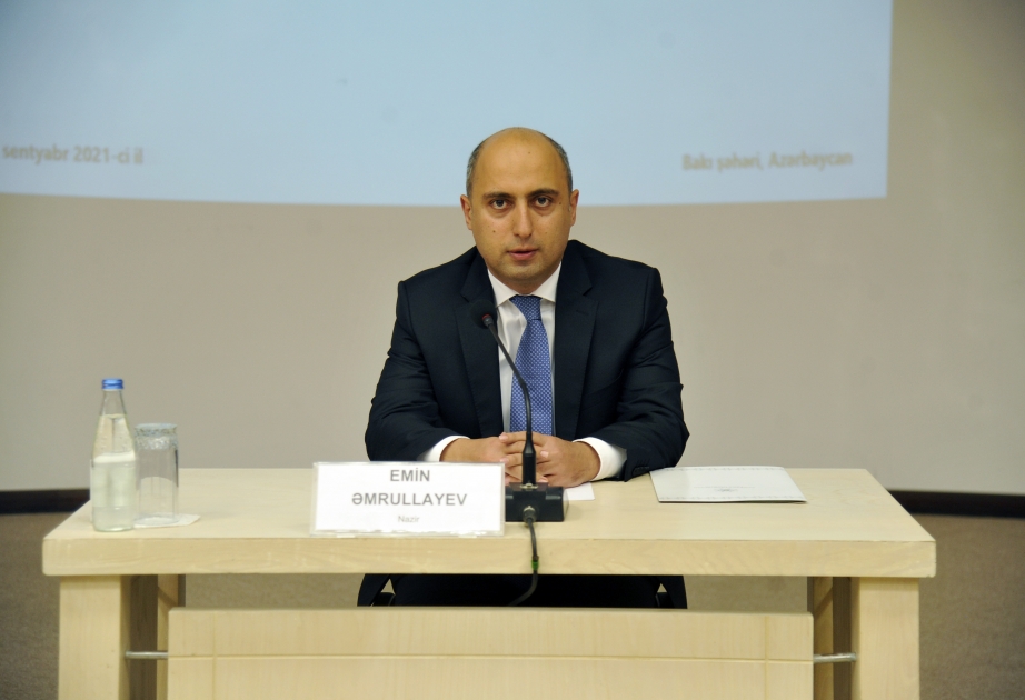 Министр образования: В 5-11 классах возобновляется традиционная форма обучения