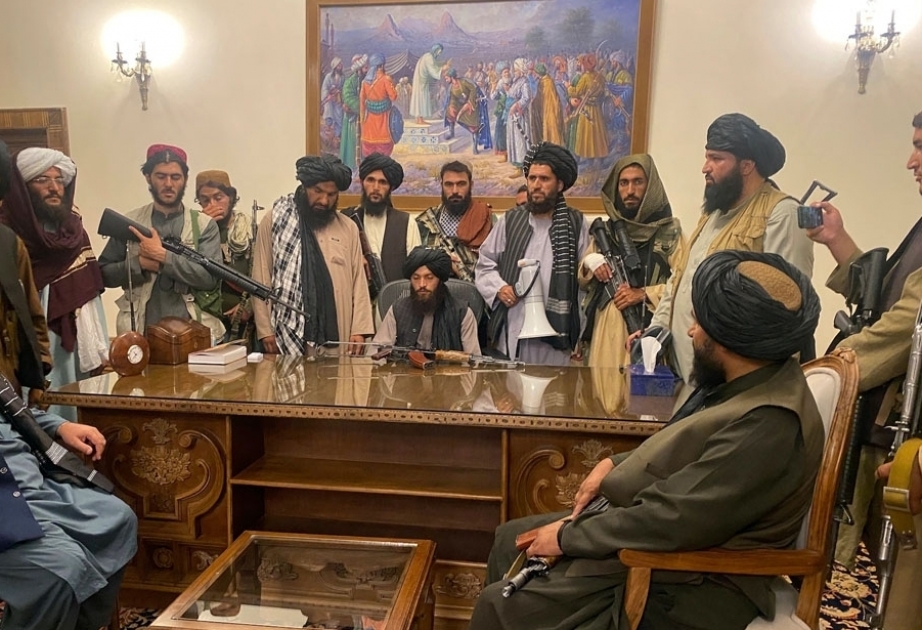 Les Taliban ont formé un gouvernement intérimaire en Afghanistan