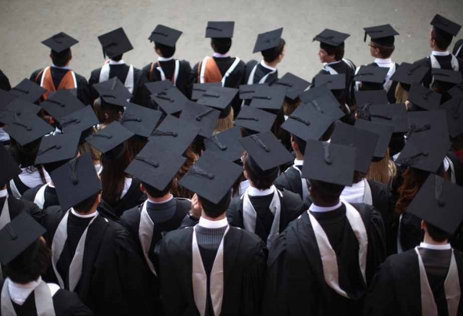 Se simplifica el marco legal para que los estudiantes azerbaiyanos estudien en Ucrania