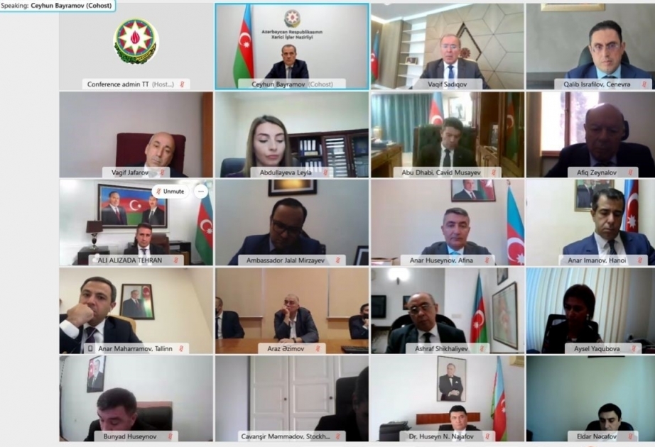 Se celebró una reunión con la participación de la dirección de la Cancillería y los jefes de las misiones diplomáticas en el extranjero