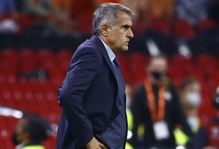 Türkiyə Futbol Federasiyası milli komandanın baş məşqçisi Şenol Günəşlə yollarını ayırıb