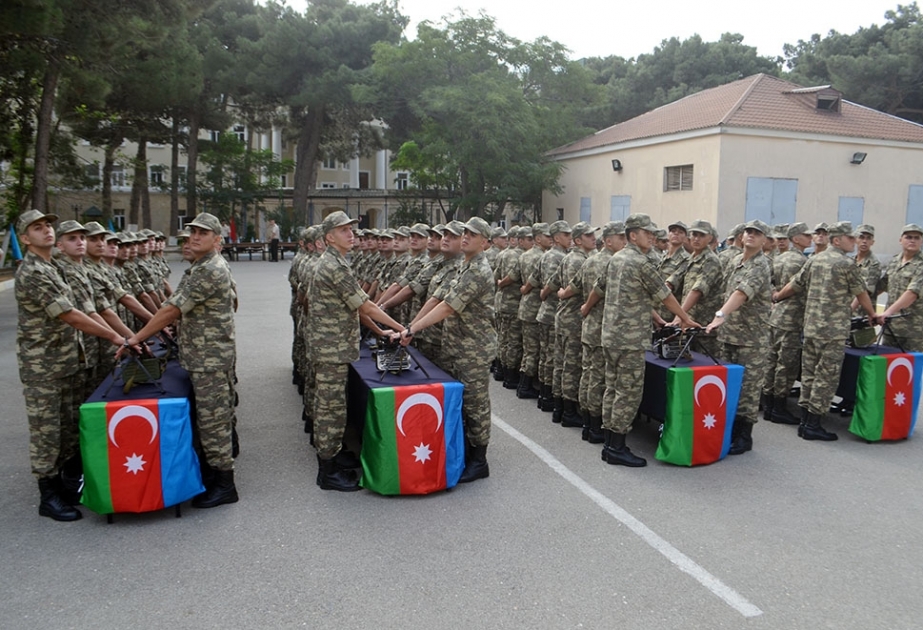 Hərbi tibb fakültəsi kursantlarının andiçmə mərasimi keçirilib VİDEO