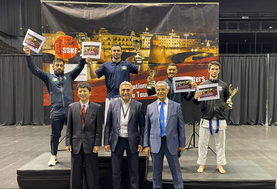 Azərbaycan karateçiləri “XI International Basel Open Masters” turnirində 11 medal qazanıblar