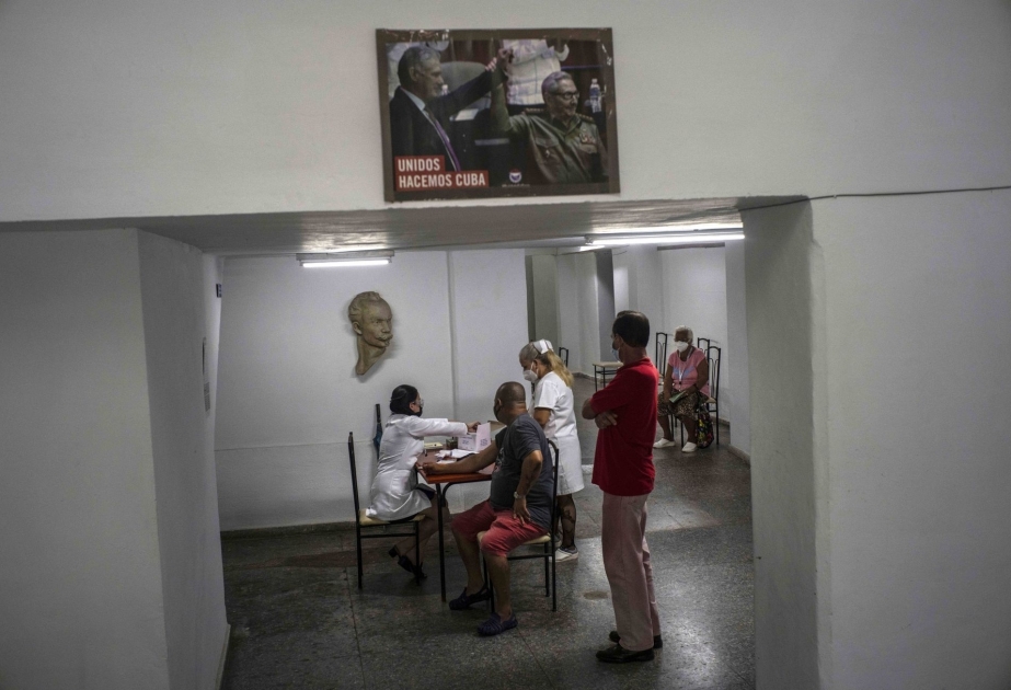 Kuba noyabrda əhalinin 90 faiz vaksinlənməsini və turizm sənayesinin bərpa olunmasını planlaşdırır