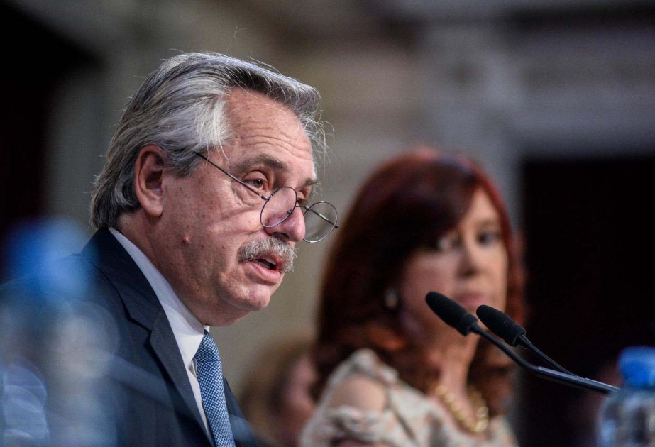 В Аргентине пять министров ушли в отставку