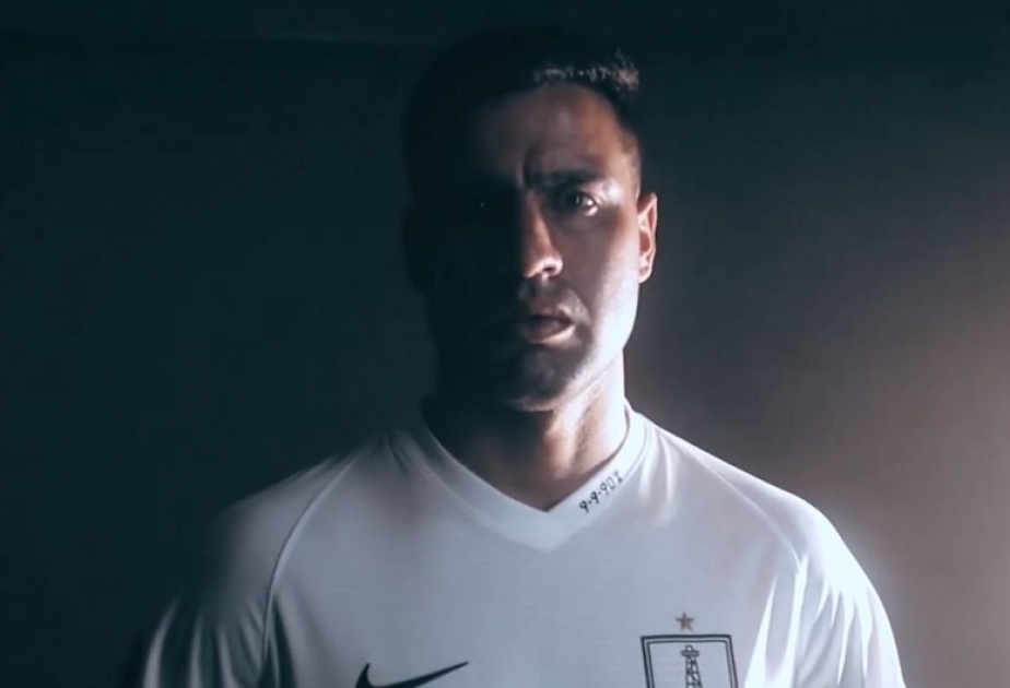 Le club de foot Neftchi signe un contrat de deux ans avec un footballeur argentin