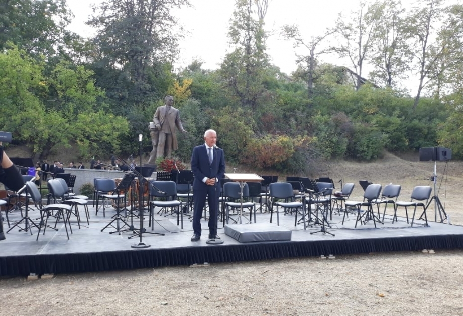Le festival international de musique Uzéyir Hadjibeyli débute à Choucha