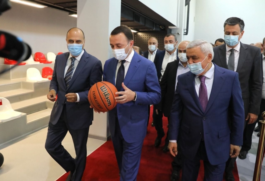 Marneuli bələdiyyəsinin Qızılhacılı kəndində SOCAR-ın inşa etdiyi idman kompleksinin açılışı olub