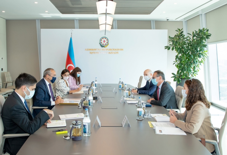 Azerbaiyán y el BERD discuten nuevos proyectos de inversión