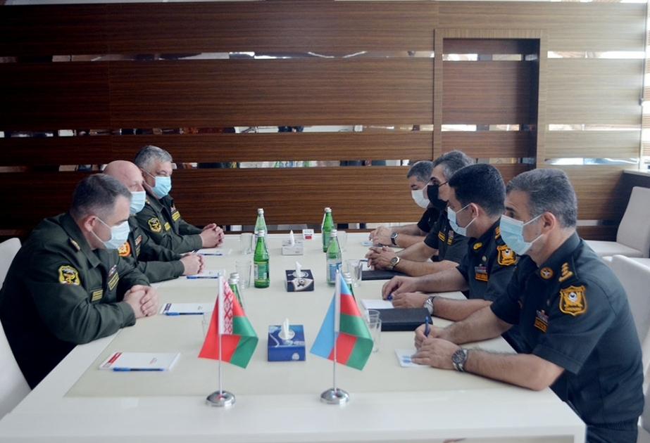 Se celebra una reunión de trabajo de especialistas médicos militares de Azerbaiyán y Bielorrusia