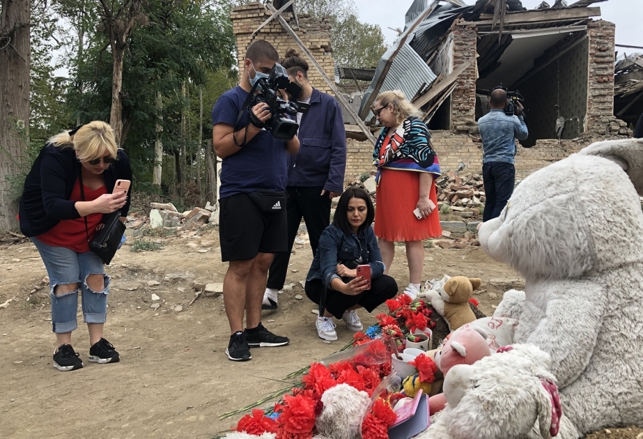 Georgian media representatives eyewitness Armenian atrocities committed in Ganja