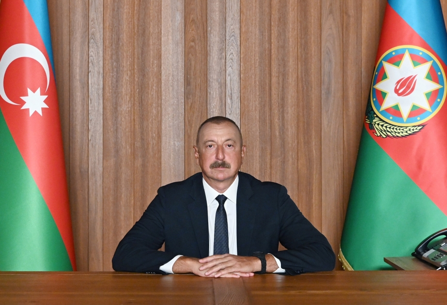 Le président azerbaïdjanais invite les entreprises énergétiques internationales à investir dans les projets d'énergie verte sur les territoires libérés de l'Azerbaïdjan
