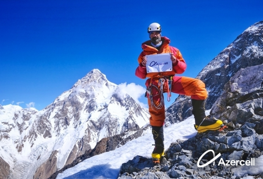 ® Azerbaijani world-famous climber Israfil Ashurli is preparing to conquer new heights