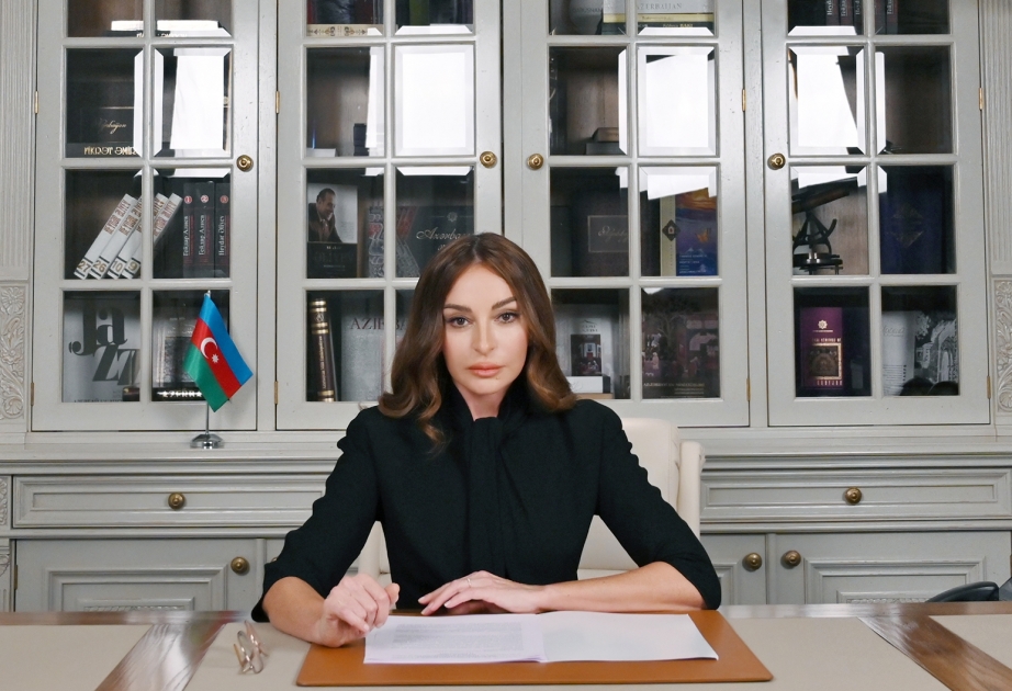 Mehriban Əliyeva: Azərbaycan dövlətinin tarixinə həkk olunmuş igid oğullar böyüdüb tərbiyə etmiş valideynlərə təşəkkürümü bildirirəm