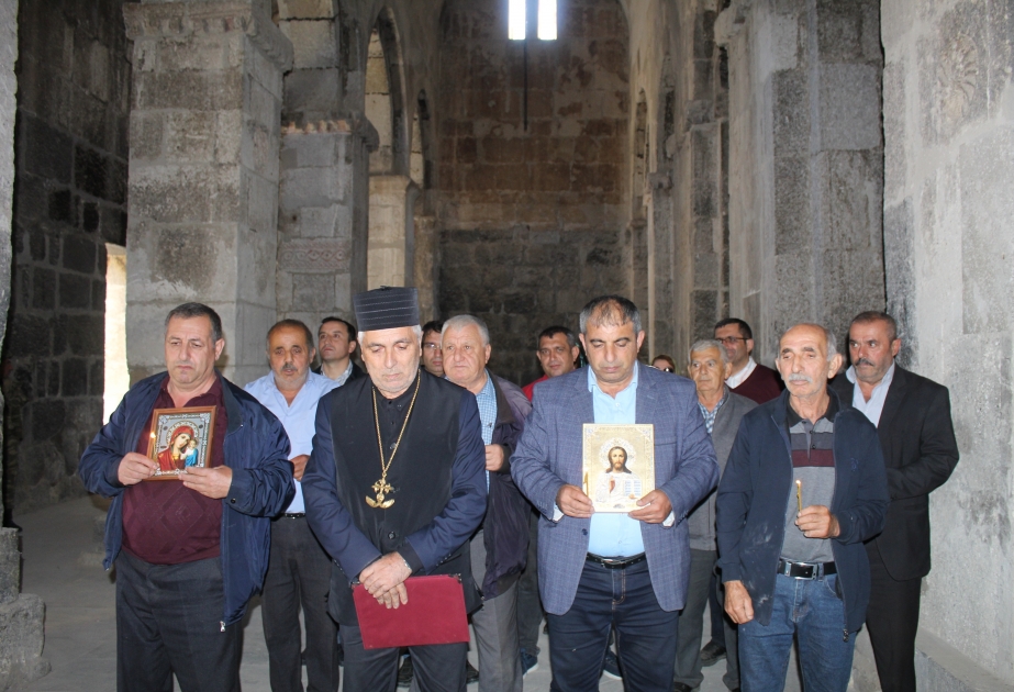 Se rezaron oraciones por el descanso de las almas de los mártires en el Monasterio de Aghoghlan de Lachin