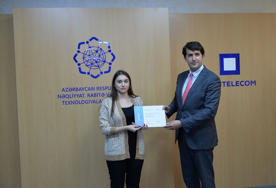 “AzInTelecom” təcrübə proqramını uğurla bitirmiş tələbələrə sertifikatlar təqdim edib