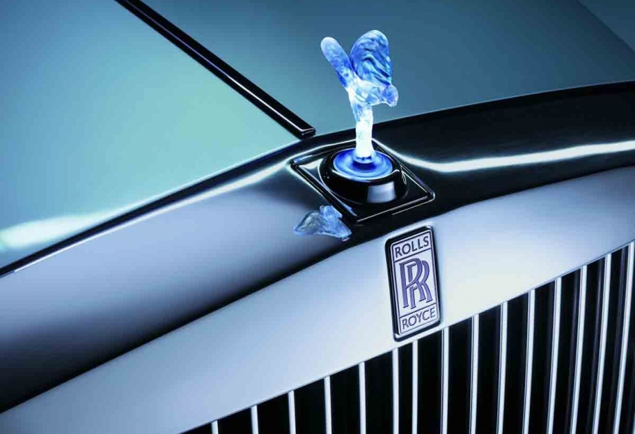 Productos de Rolls-Royce serán completamente eléctricos para 2030