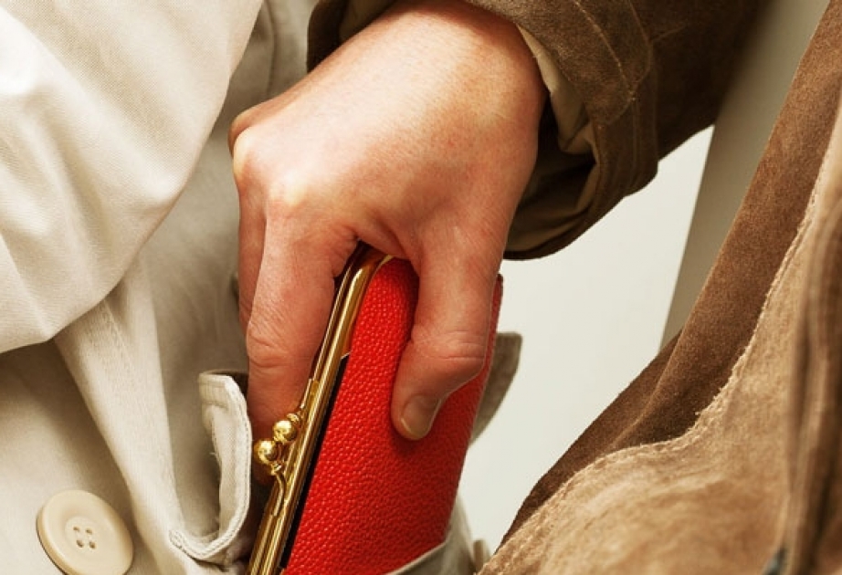 Səbail rayonunda oğurluq edən şəxs polis əməkdaşları tərəfindən yaxalanıb