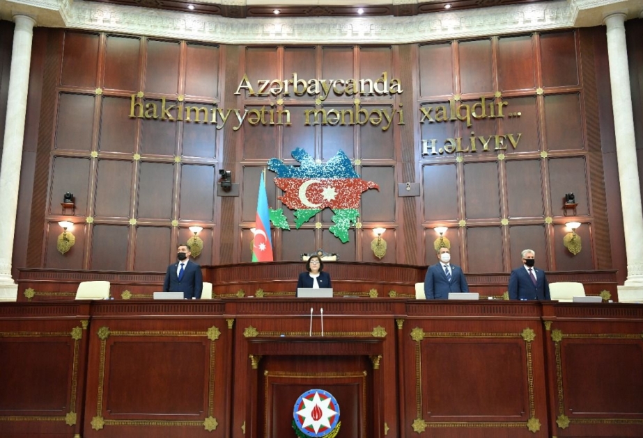 Milli Məclisin 2021-ci ilin payız sessiyasında ilk plenar iclas keçirilib