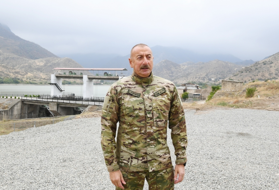 President Ilham Aliyev raised Azerbaijani flag in Sugovushan settlement, Tartar district VIDEO